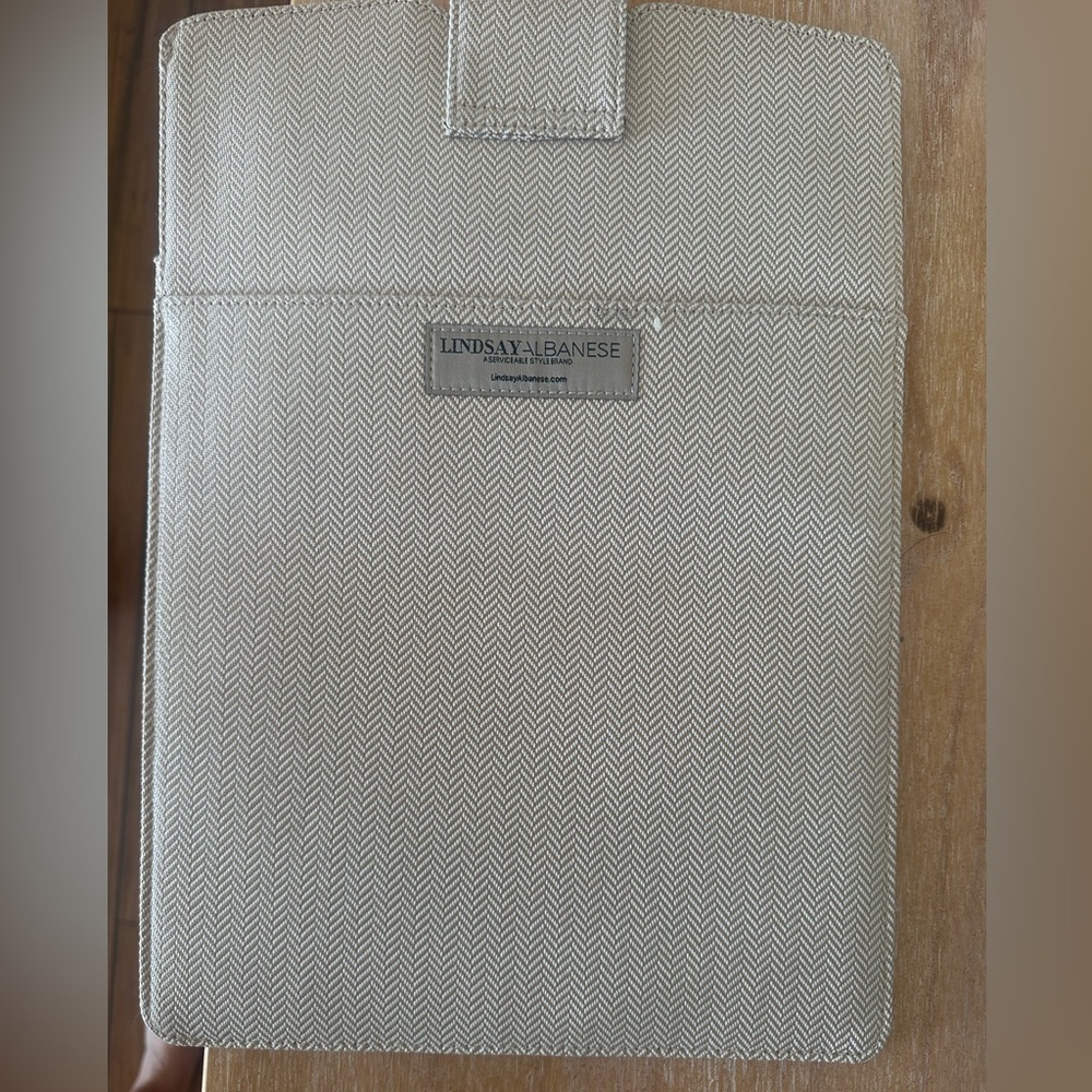 Beige Laptop Sleeve Lindsay Albanese